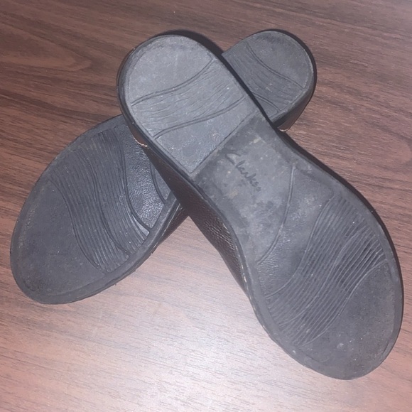 2 for $40 Clarks Collection Women’s Size 7 Shoes Brown Leather Slip On Loafer - Picture 13 of 13